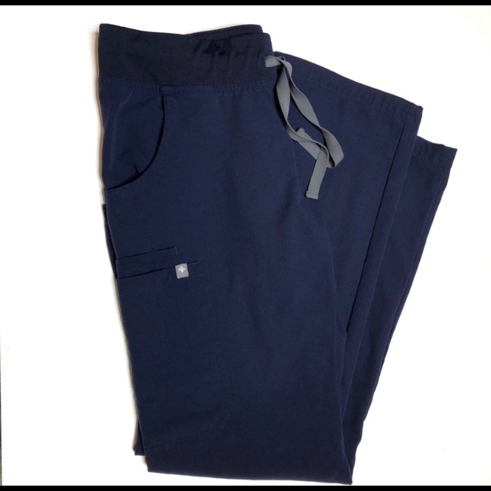 FIGS Kate cargo scrub pants